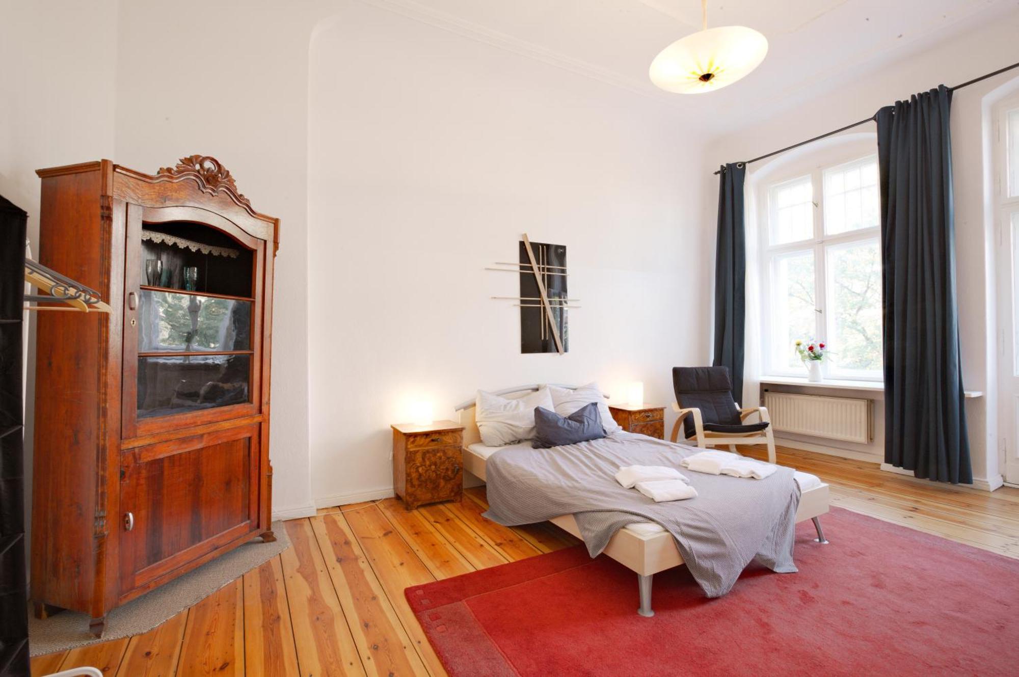 Elegante Altbauwohnung Berlino Esterno foto